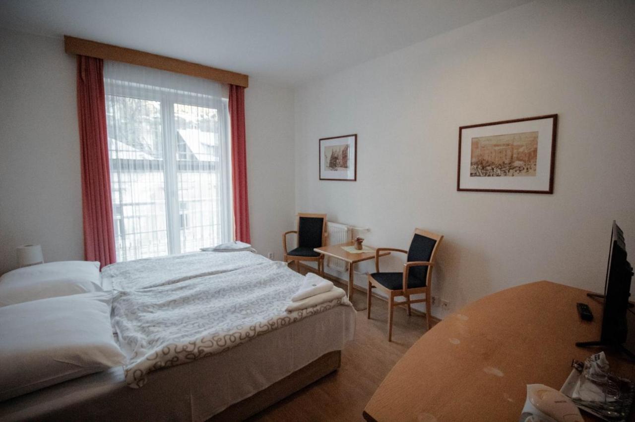 Hotel Kerling Banská Štiavnica Esterno foto