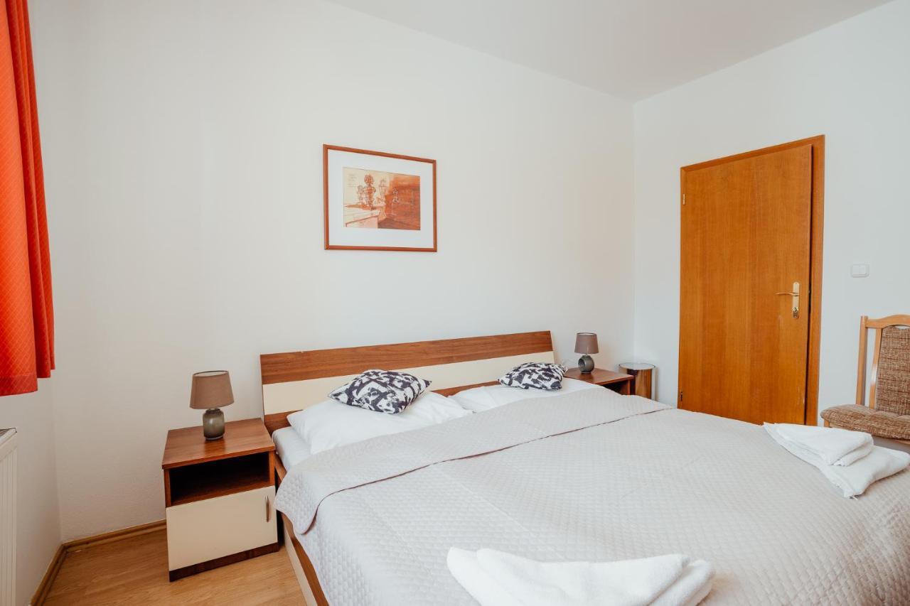 Hotel Kerling Banská Štiavnica Esterno foto