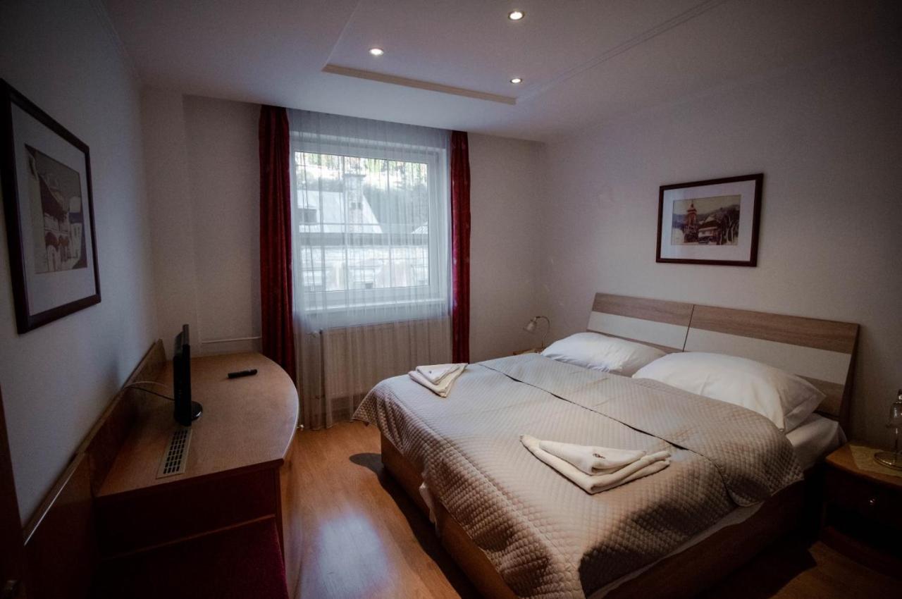 Hotel Kerling Banská Štiavnica Esterno foto
