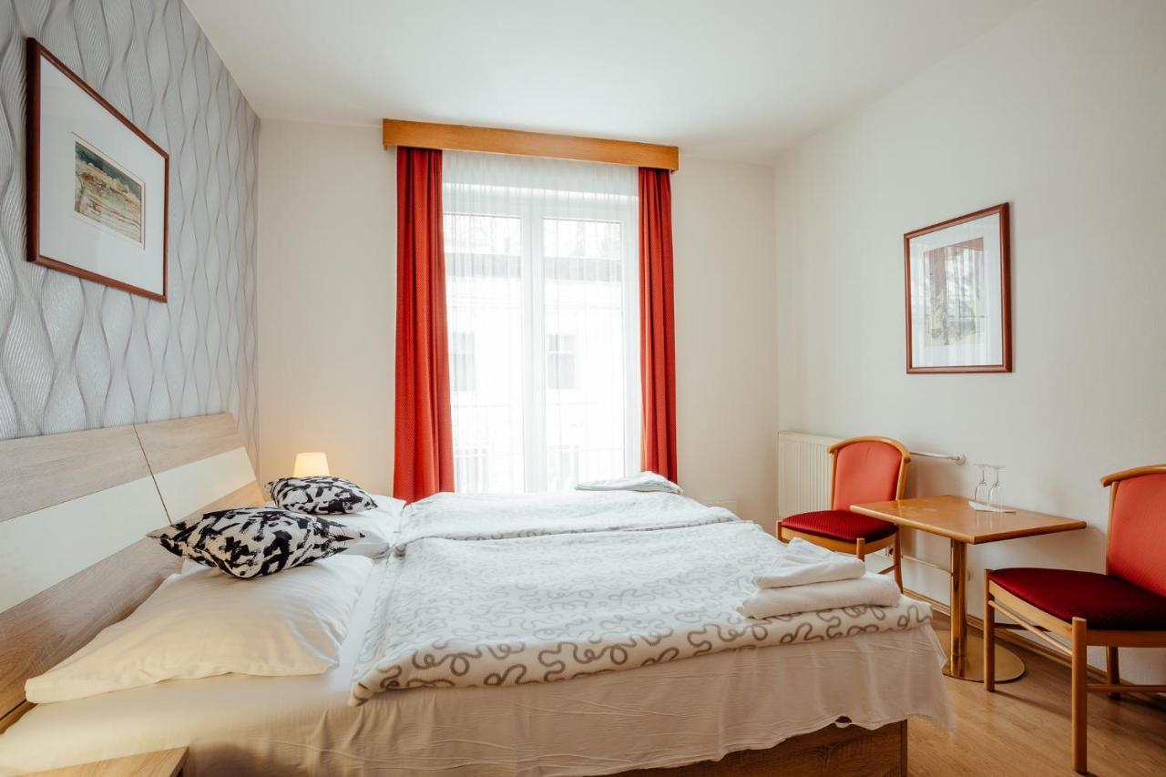 Hotel Kerling Banská Štiavnica Esterno foto