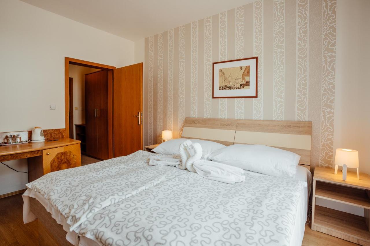 Hotel Kerling Banská Štiavnica Esterno foto